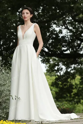 Simply Plunging Neckline A-line Textured Wedding Dress